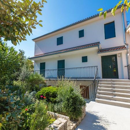 קריקווניצה Apartments Loncaric מראה חיצוני תמונה