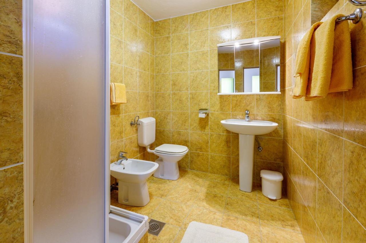 קריקווניצה Apartments Loncaric מראה חיצוני תמונה